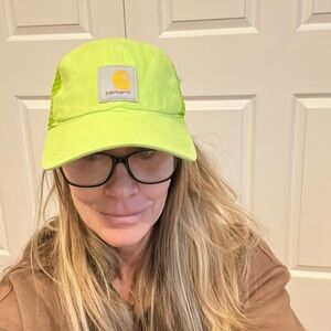 100% cotton washed canvas Carhartt hat 
cool all day comfort
One size fits all